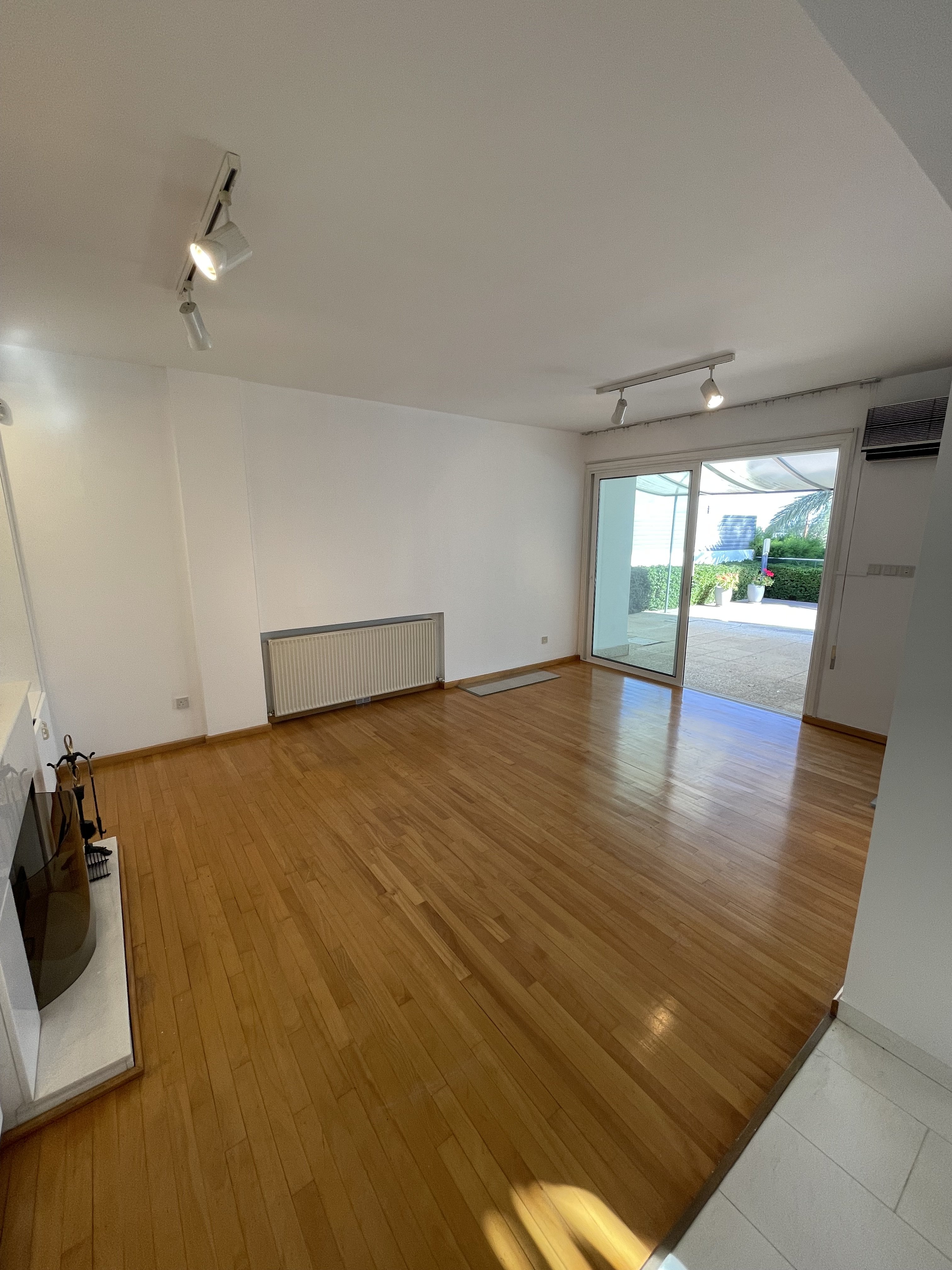 3BR villa in Nicosia photo 3