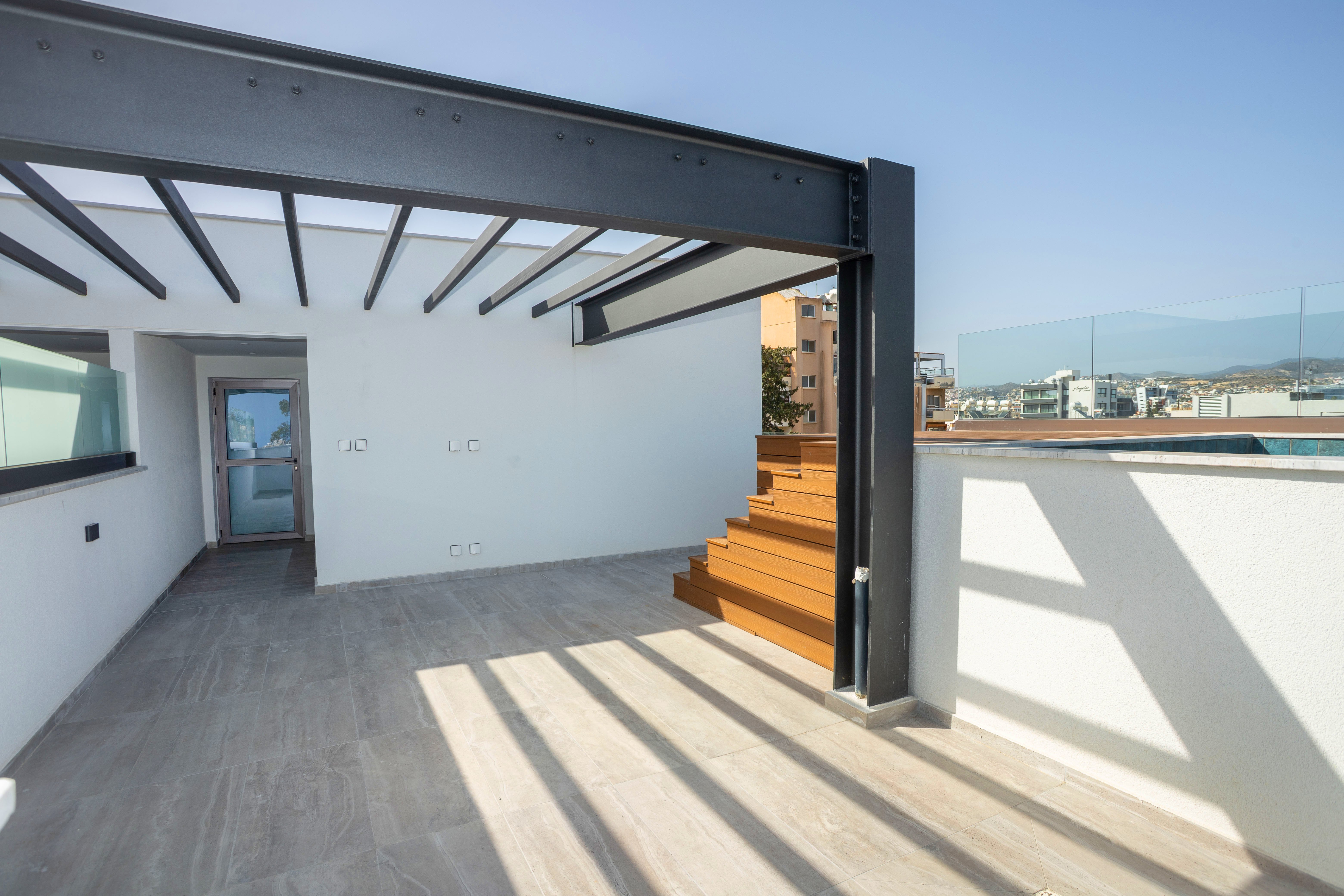 3 BR Penthouse in Agios Georgios, Limassol photo 11