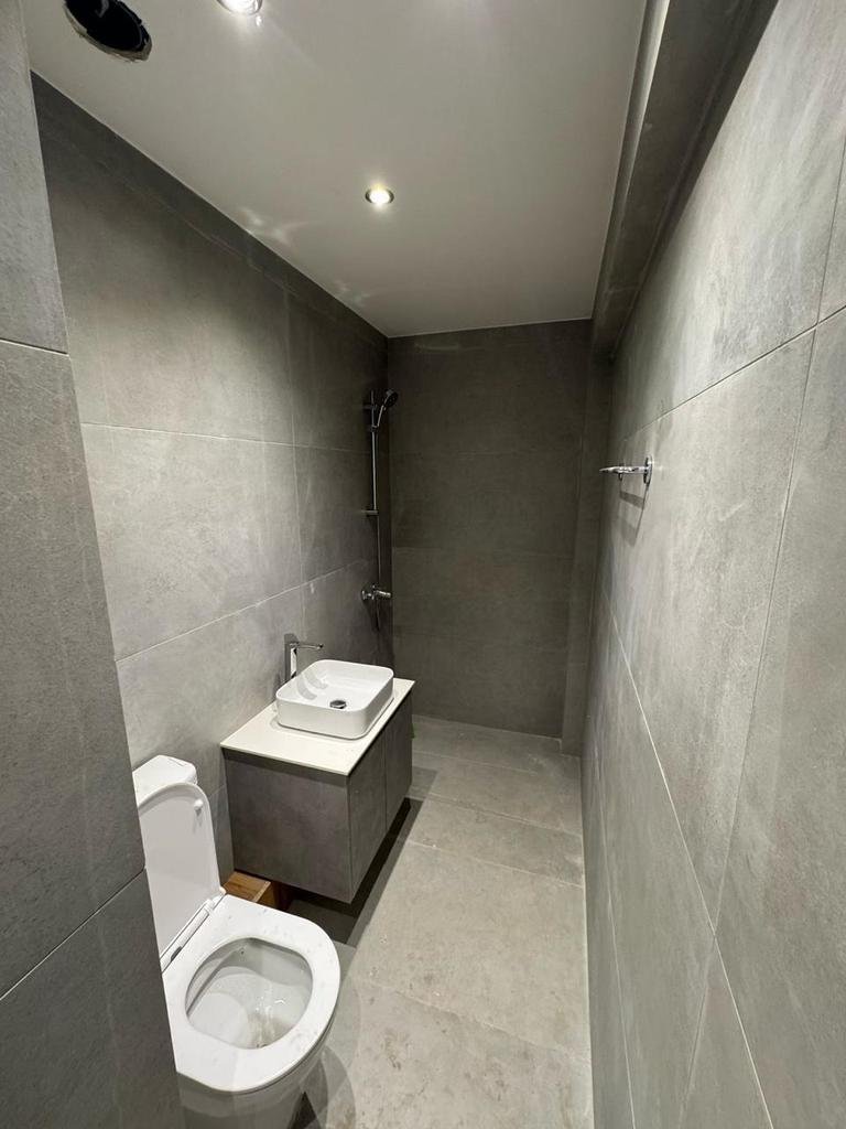 Fully renovated Office in Agios Georgios, Limassol photo 19