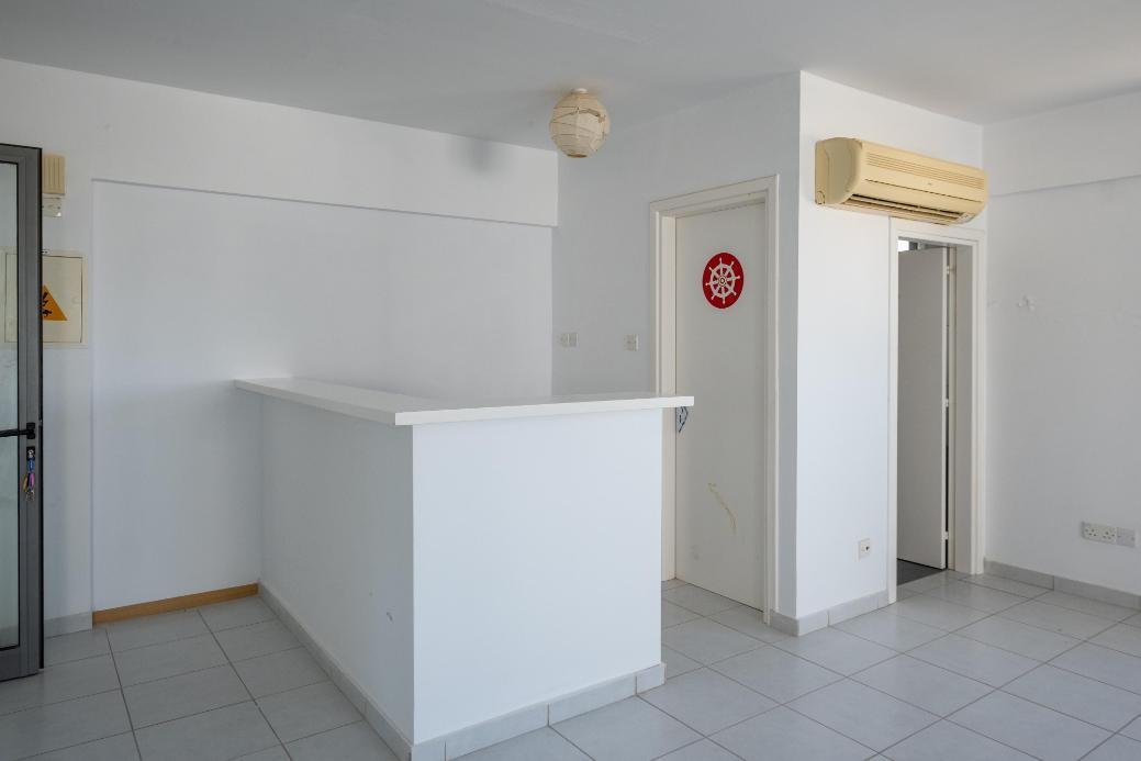 Office and shop in Voroklini, Larnaca photo 16
