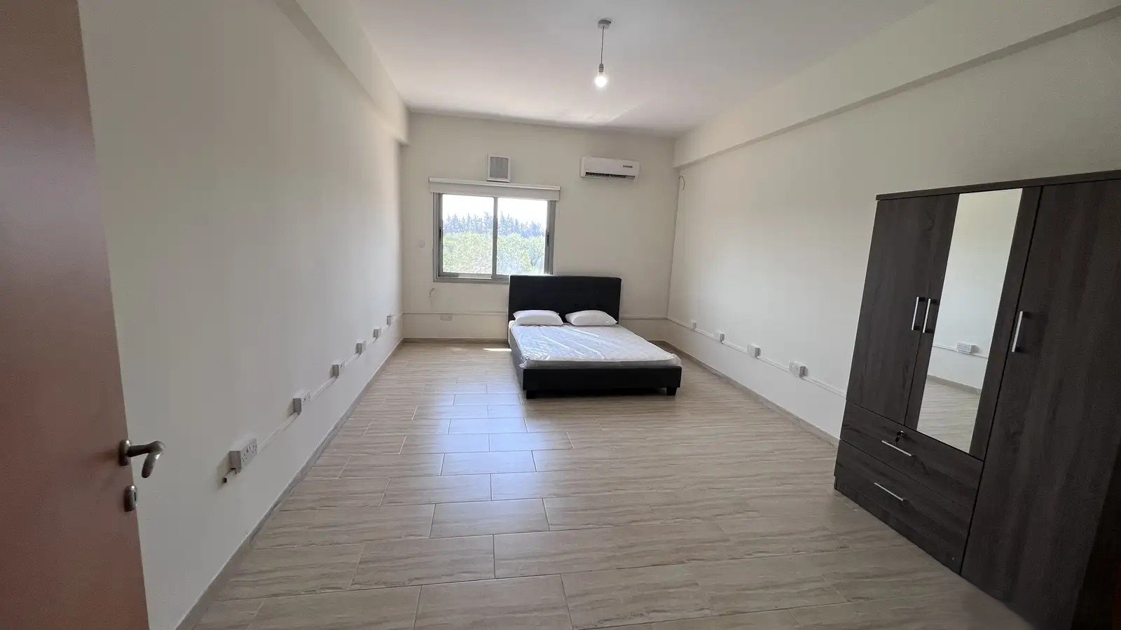 6 BR Detached House in Asomatos, Limassol photo 12