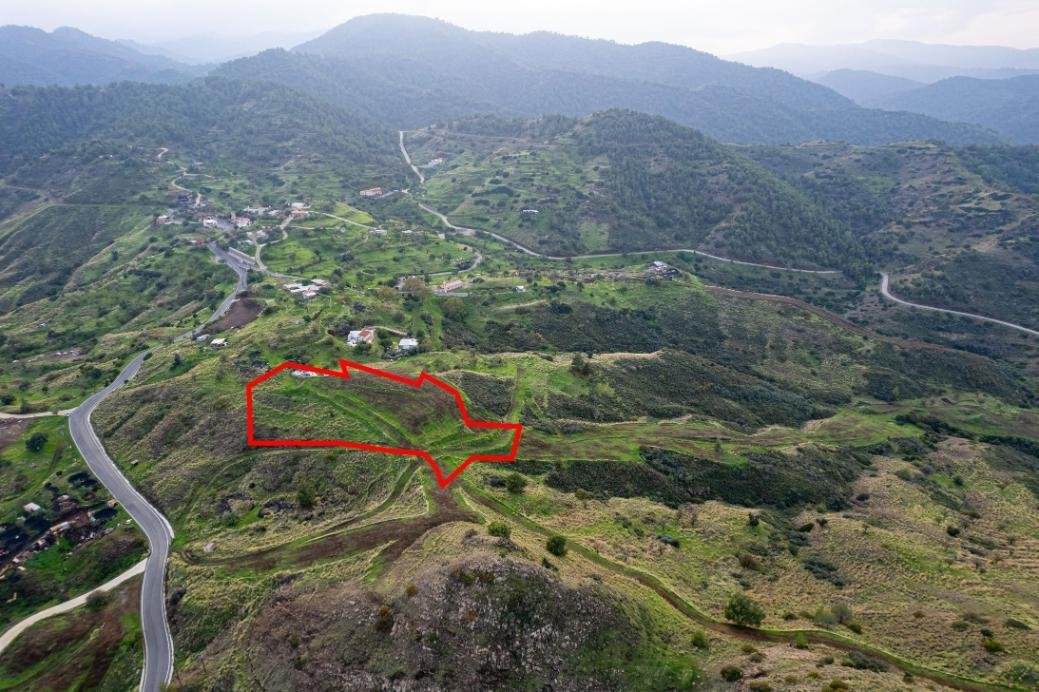 Shared residential field in Pano Pyrgos, Nicosia photo 1