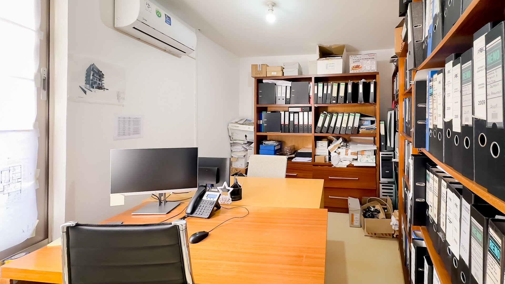 Office for sale in Aradippou, Larnaca photo 4
