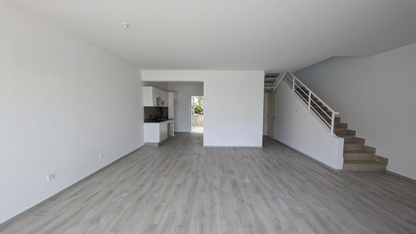 Coastal Two-storey semi-detached house, in Cavo Greco, Paralimni, Ammochostos photo 10