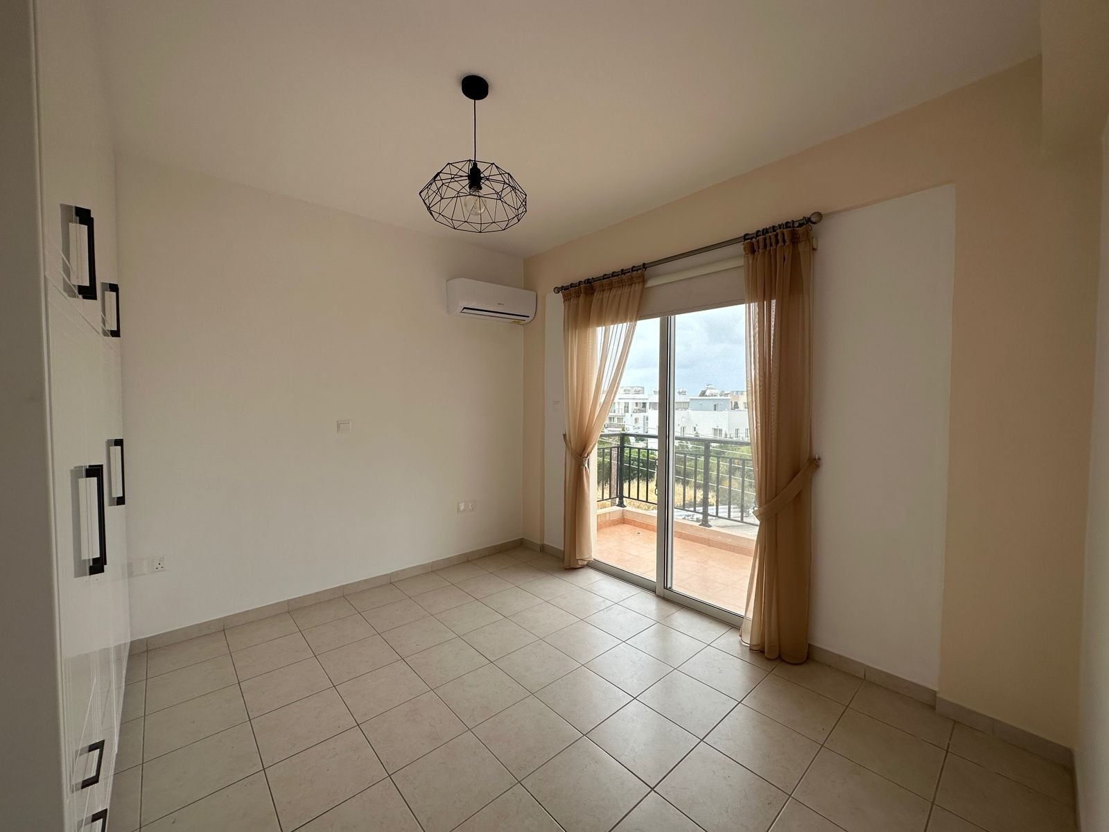 1 BR Apartment in Geroskipou, Paphos photo 5