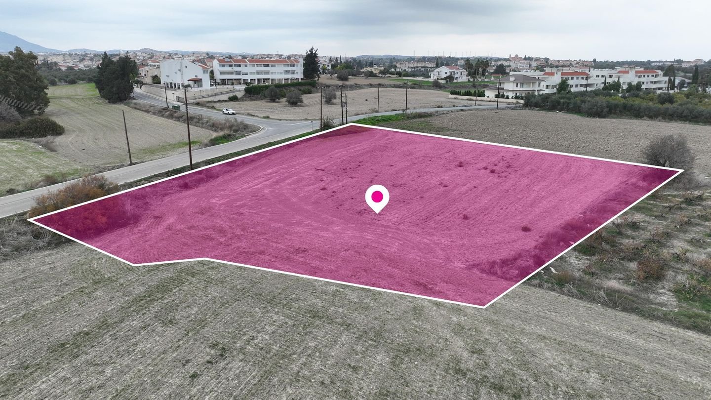 Residential field in Mazotos, Larnaca photo 5