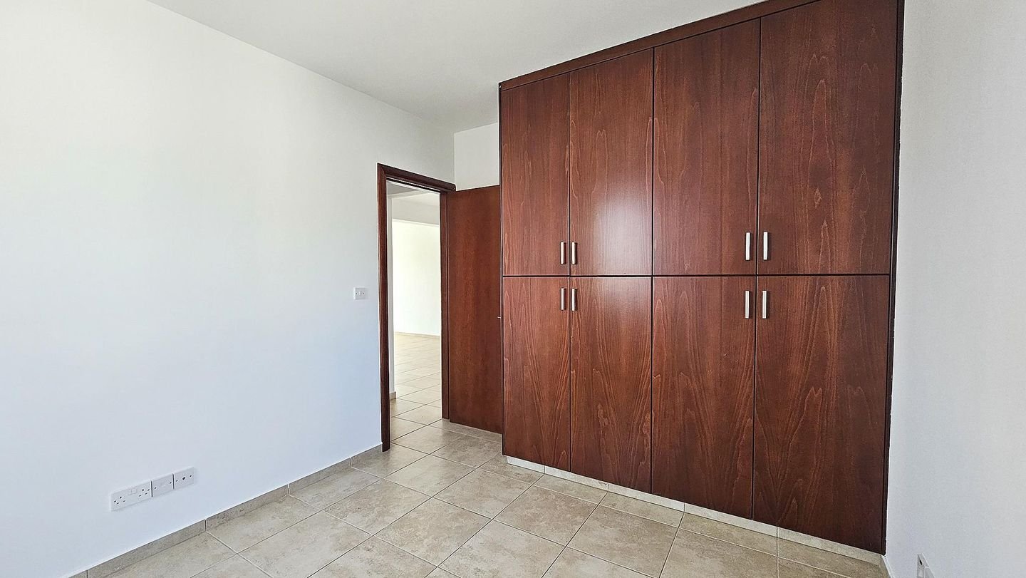 Modern 2-Bedroom Apartment, Agios Tychon, Limassol photo 7