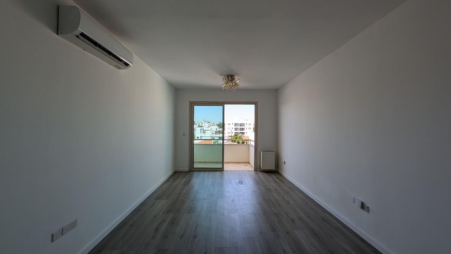 Top Floor 2-Bedroom Αpartment in Agios Dimitrios, Strovolos, Nicosia photo 17