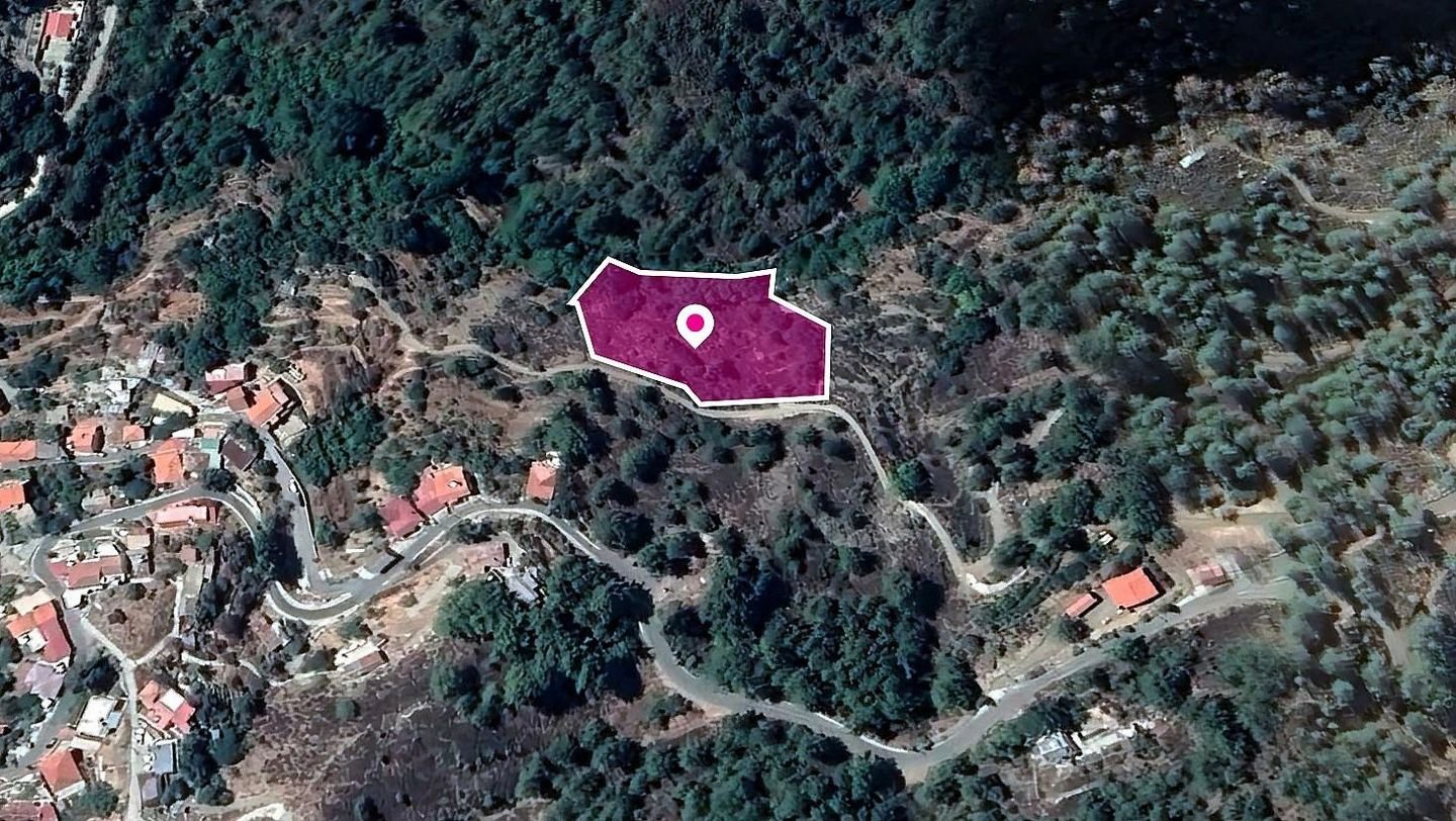 Residential field, Lemithou photo 2