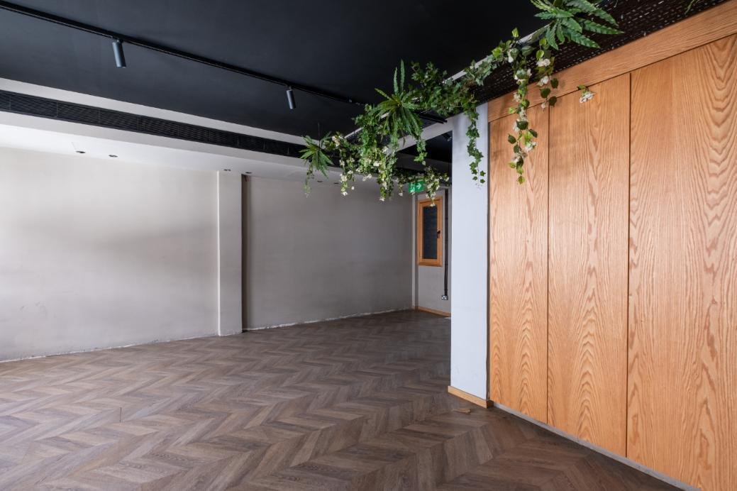 Shop on Eleftherias Square, Nicosia photo 7