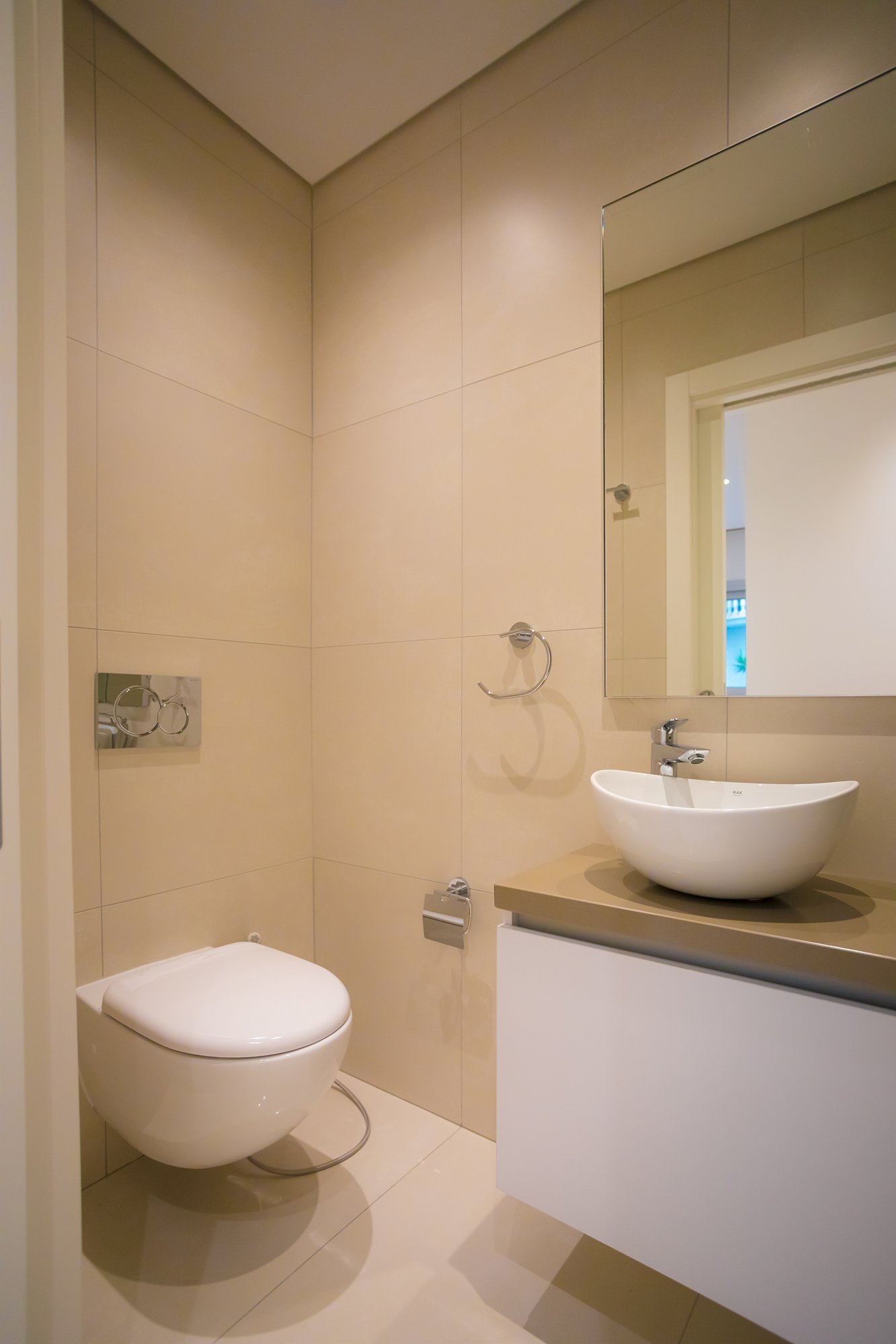 2 BR Apartment in Germasogeia, Limassol photo 9