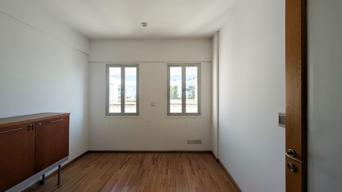 Office Unit in Aglantzia, Nicosia photo 7