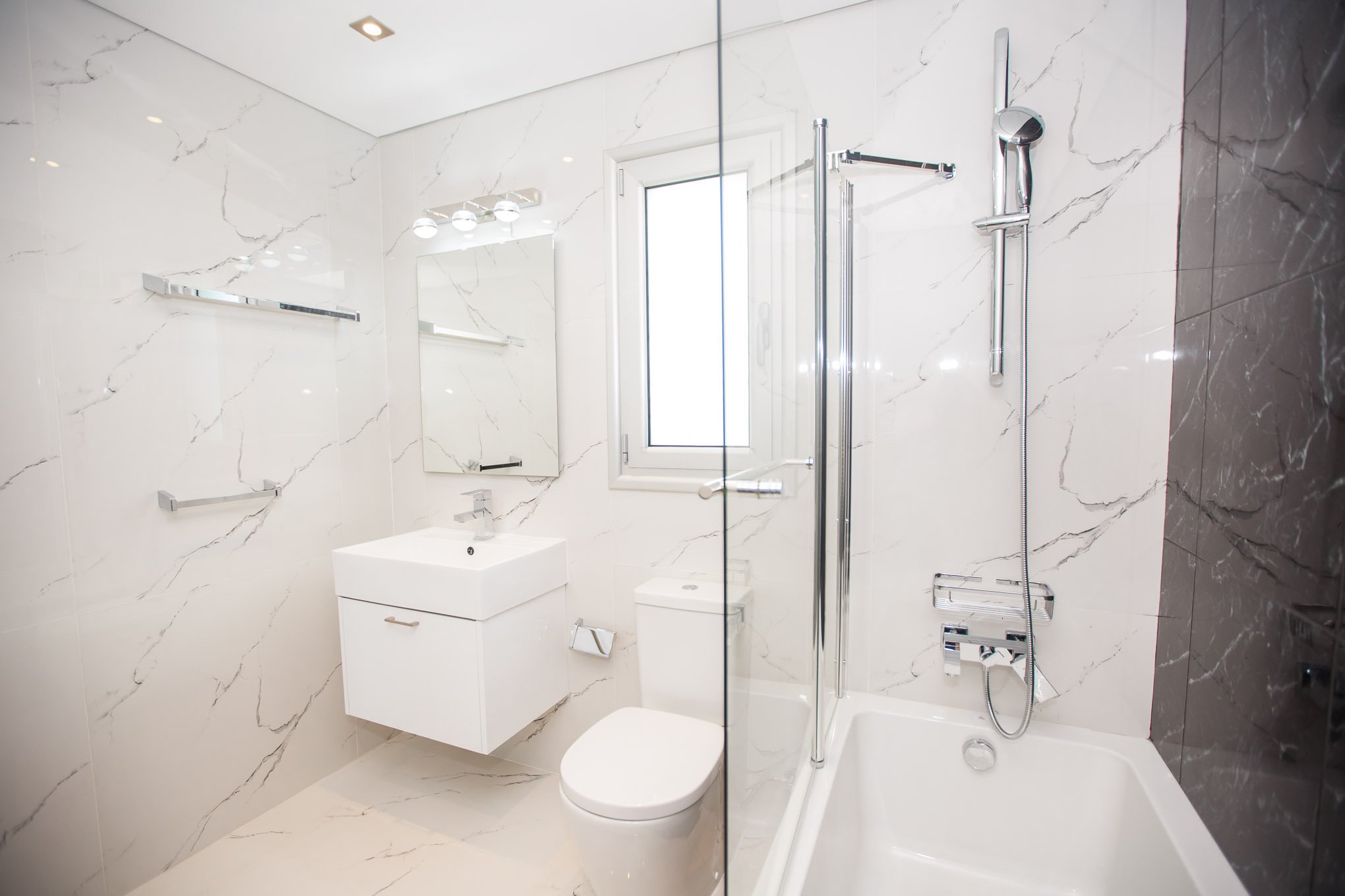 4 BR Villa in Agios Tychonas, Limassol photo 17