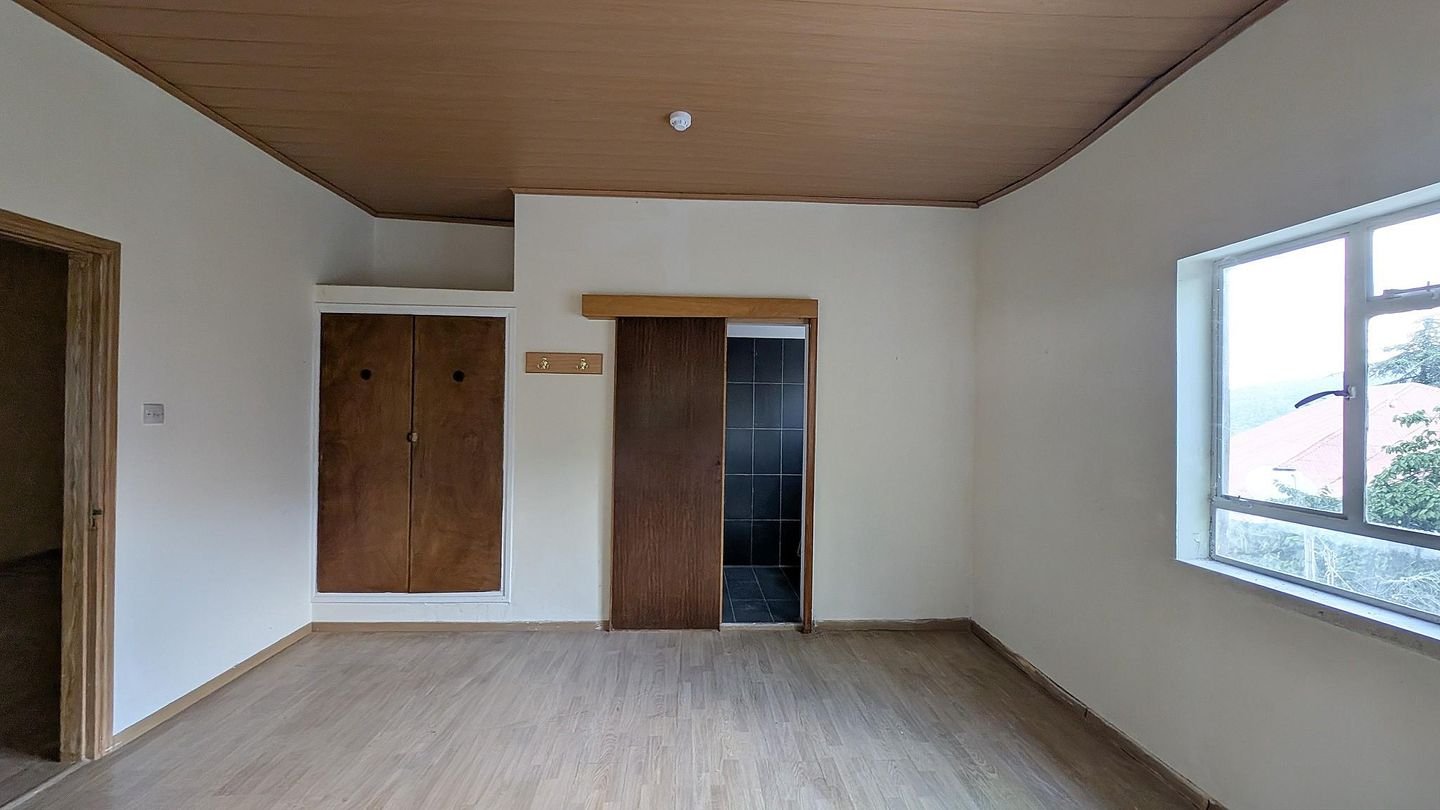 Former Hotel Building with Development Potential – Pedoulas, Nicosia photo 37