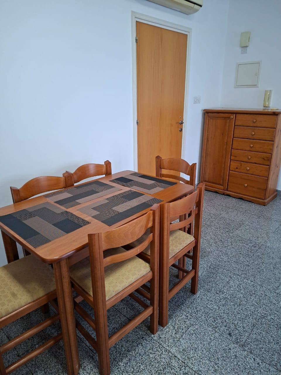 1 BR Apartment in Neapolis, Limassol photo 6