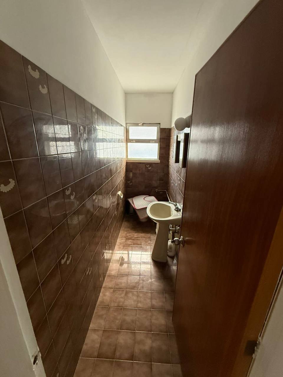 3 BR Apartment in Neapolis, Limassol photo 8