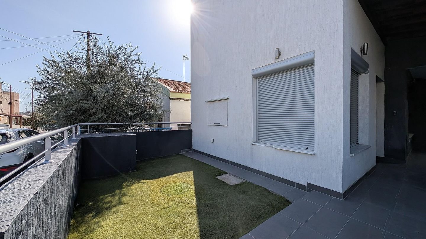 Two-Storey 5-Bedroom House, Mesa Geitonia, Limassol photo 8