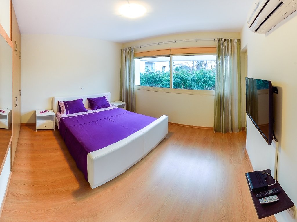 3 BR Apartment in Mouttagiaka, Limassol photo 6