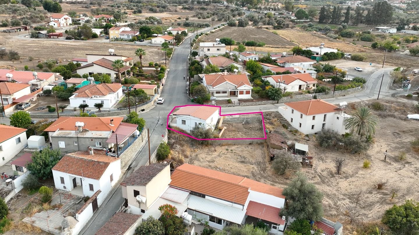 Ground floor house in Flasou, Nicosia photo 4