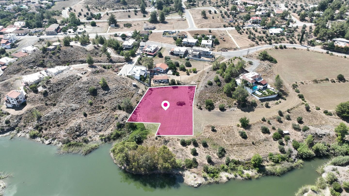 50% Share of a residential field in Lythrodontas, Nicosia photo 4