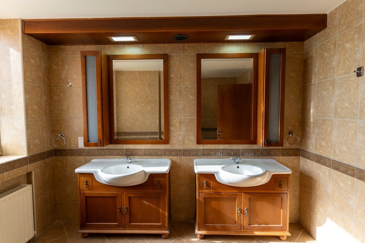 5 BR Detached House in Ypsonas, Limassol photo 9