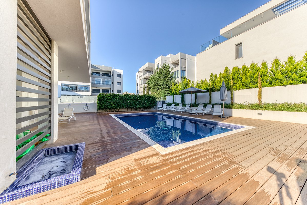 2 BR Apartment in Mesa Geitonia, Limassol photo 15