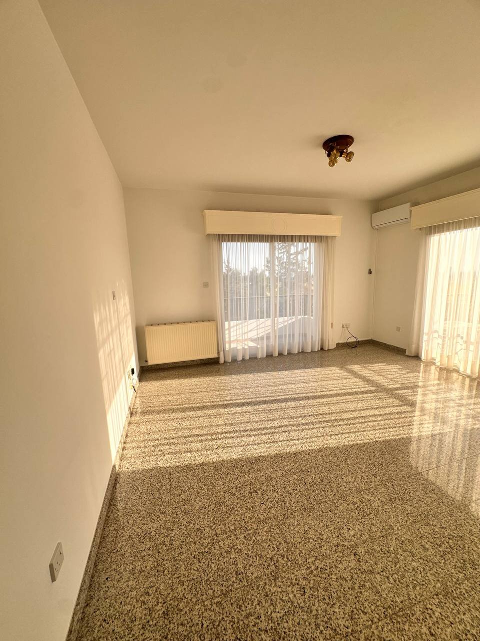 6 BR Villa in Potamos Germasogeias, Limassol photo 28