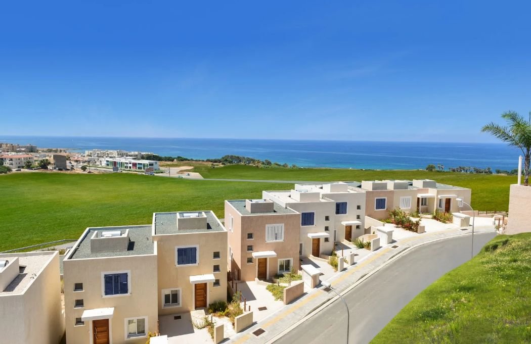 4 BR Villa in Chloraka photo 4