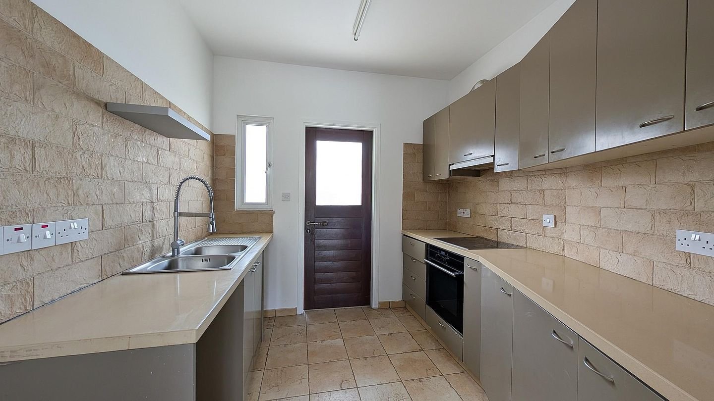 Two-storey, semi detached house, Universal area, Paphos photo 11