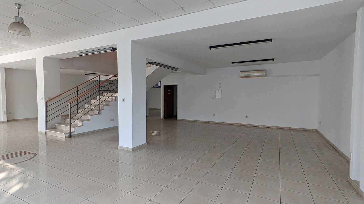 Ground floor Office with Mezzanine in Panagia, Nicosia photo 4