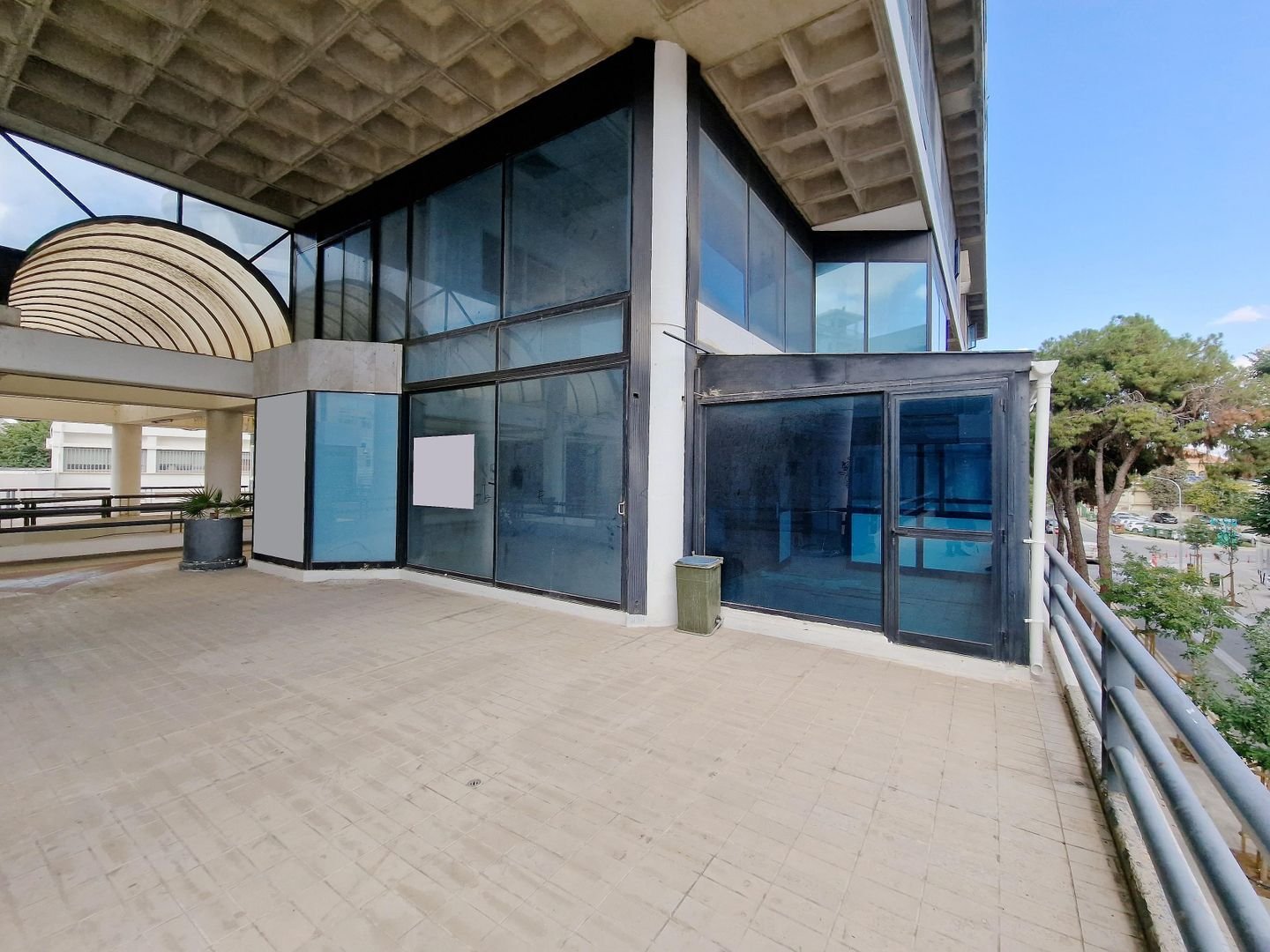 Prime Duplex Office Unit on Makariou Avenue, Nicosia City Center. photo 13