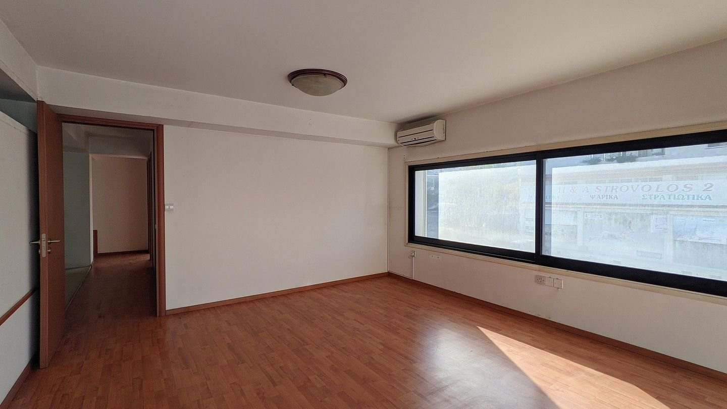Ground floor Office with Mezzanine in Panagia, Nicosia photo 16