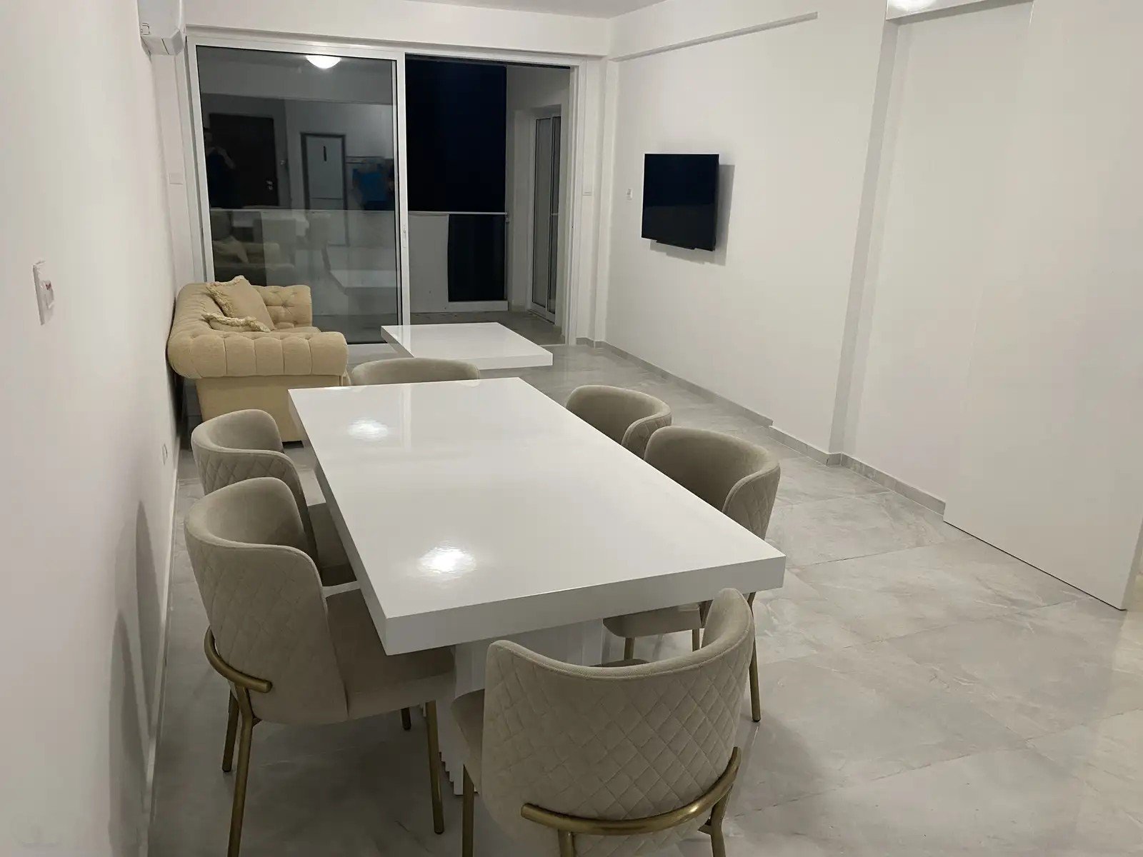 2 BR Apartment in Agios Tychonas, Limassol photo 5