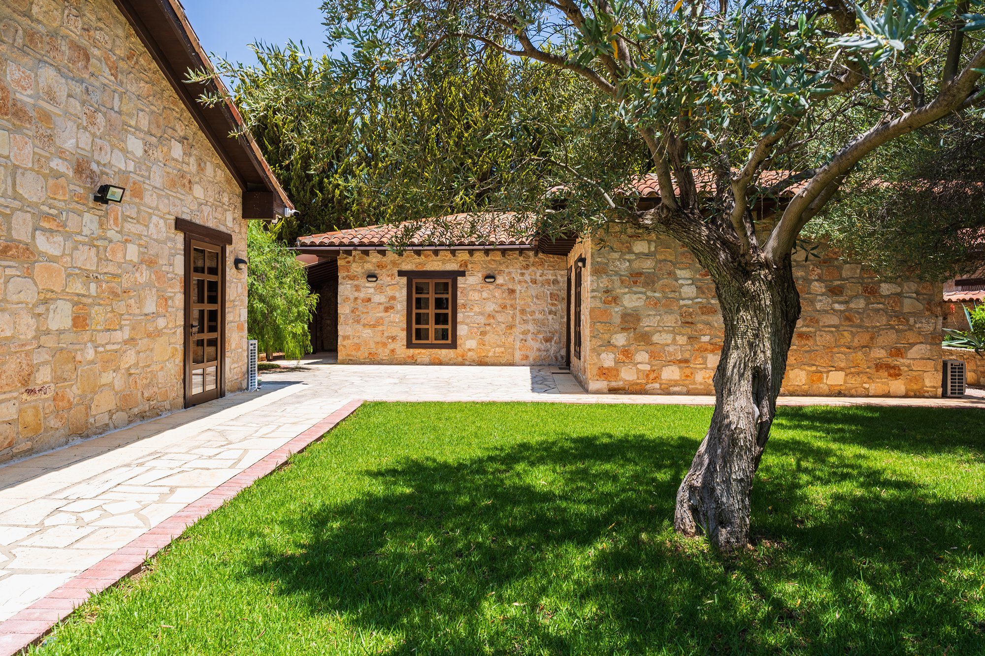 6 BR House with two guest houses in Souni, Limassol photo 52