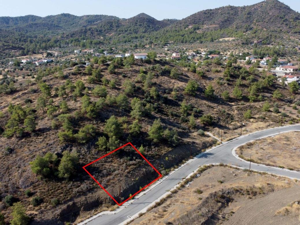 Residential plot in Lythrodontas, Nicosia photo 2