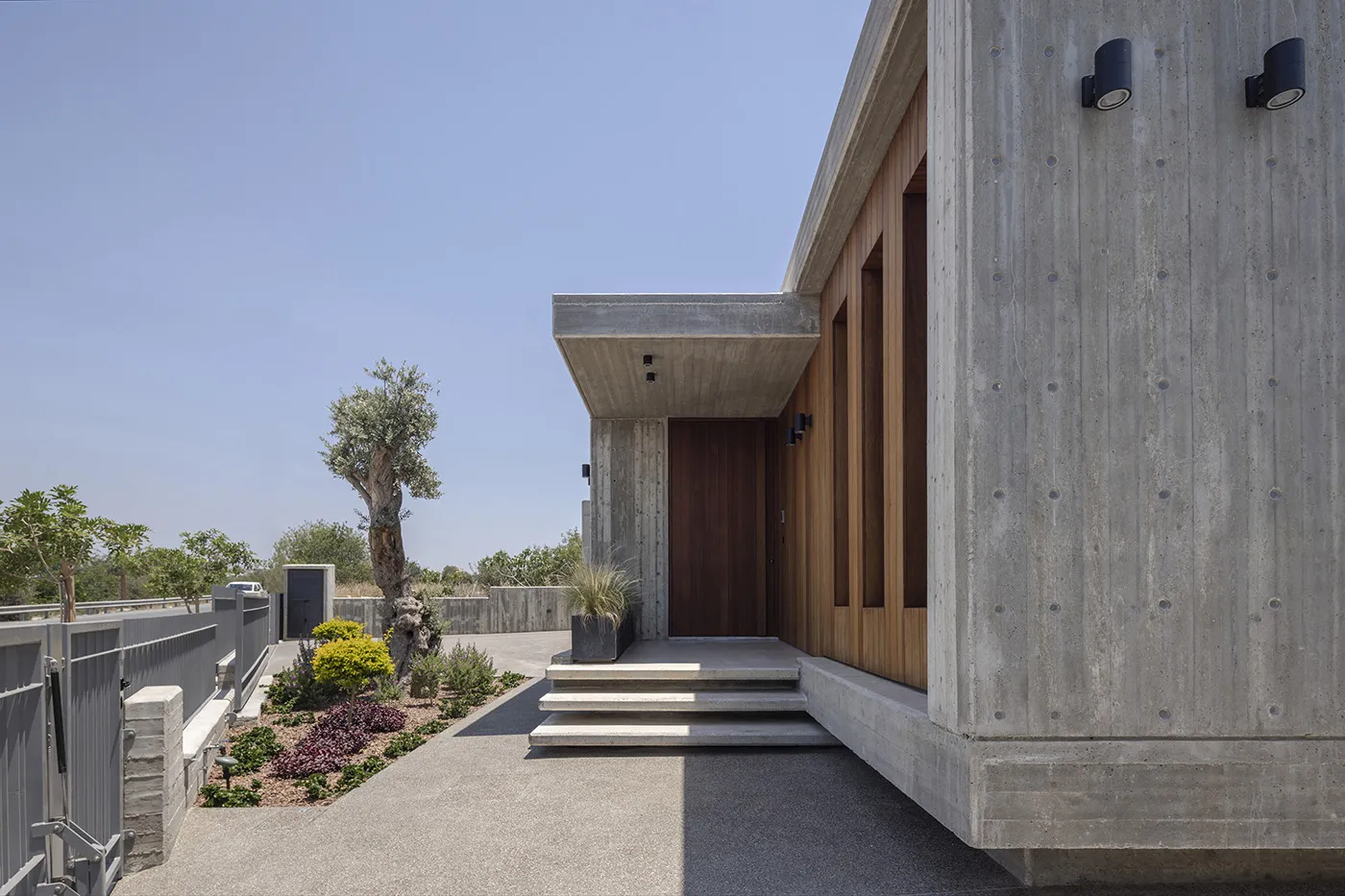 4 BR Bungalow in Koloni, Pafos photo 3