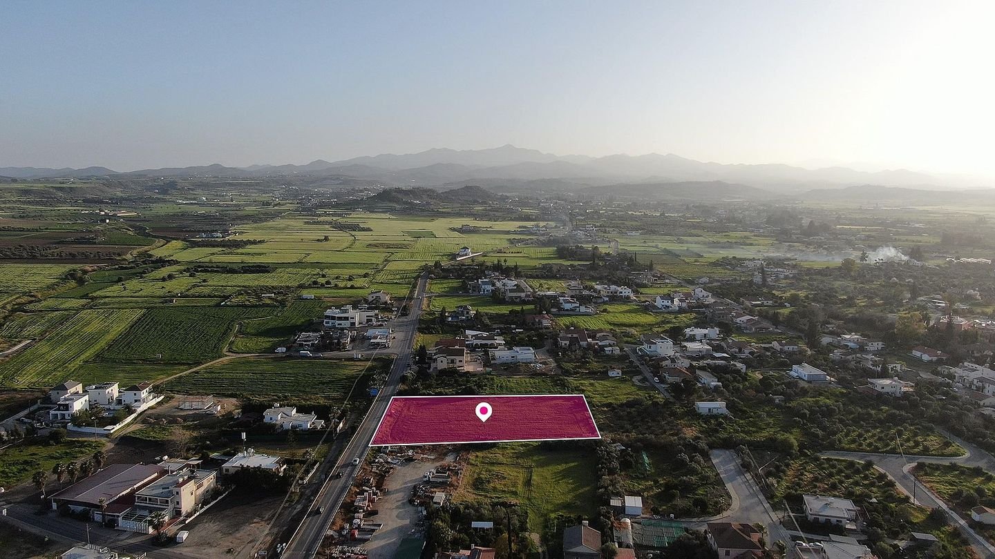 Residential Field in Psimolofou, Nicosia photo 4