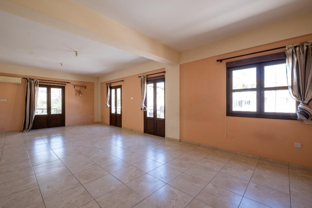 3 bedroom upper house in Agios Theodoros, Larnaca photo 9