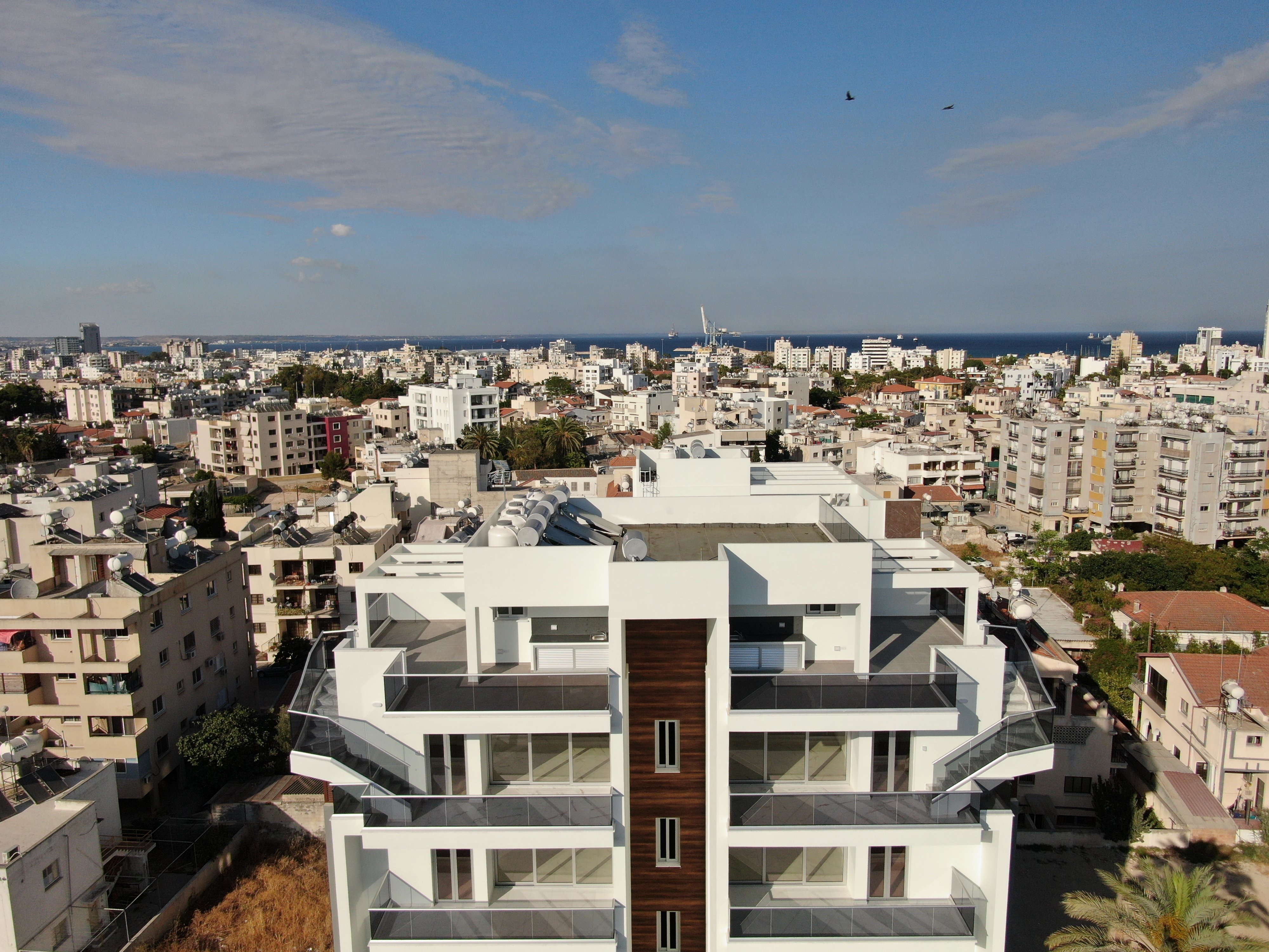 4 BR Penthouse in Chrysopolitissa, Larnaca photo 3
