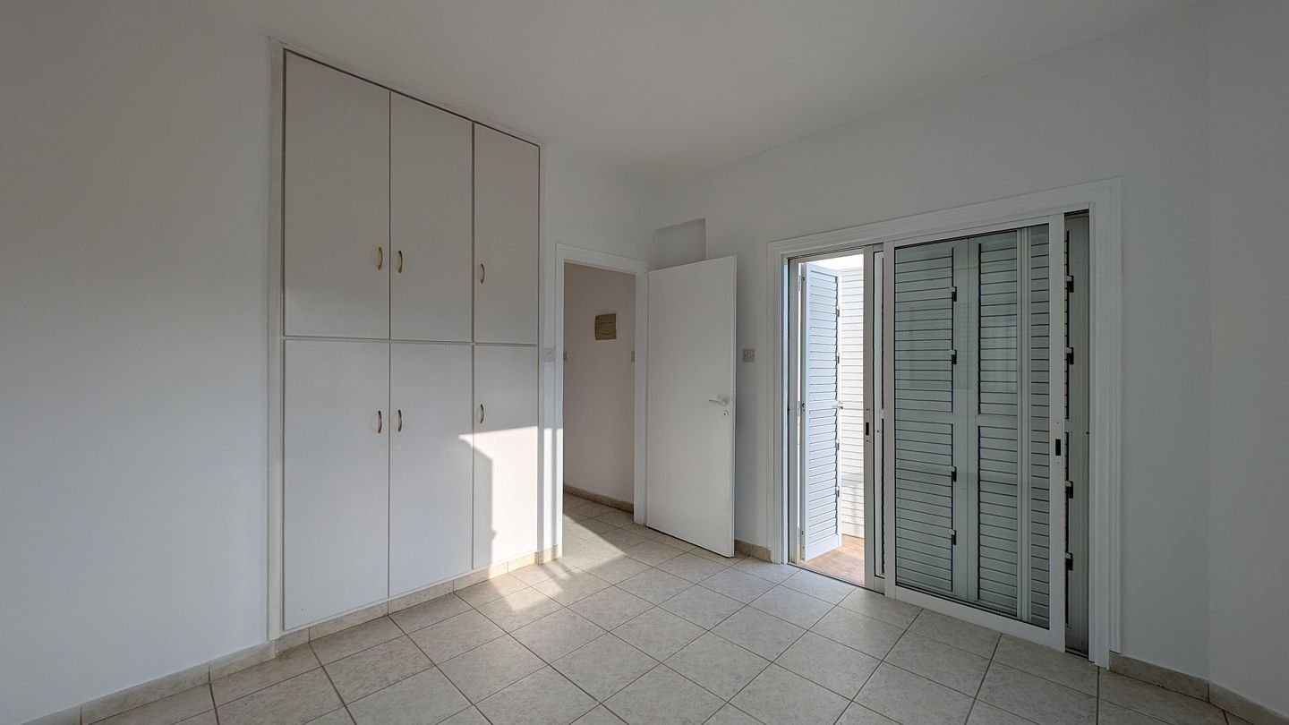 Coastal Living: 3-Bedroom House in Paralimni, Ammochostos photo 24