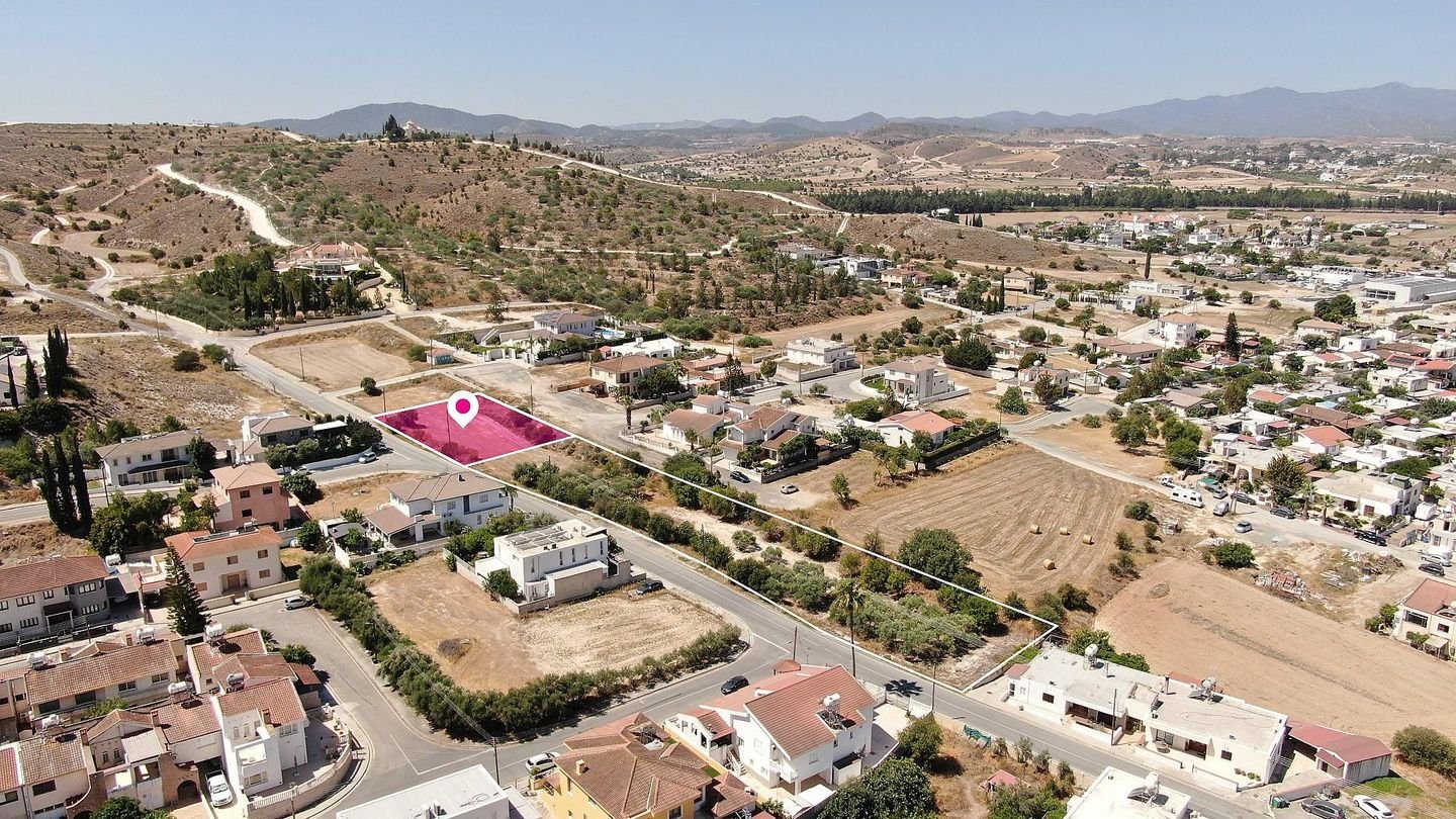 25% Share of Residential Field, in Pera Chorio, Nicosia photo 4