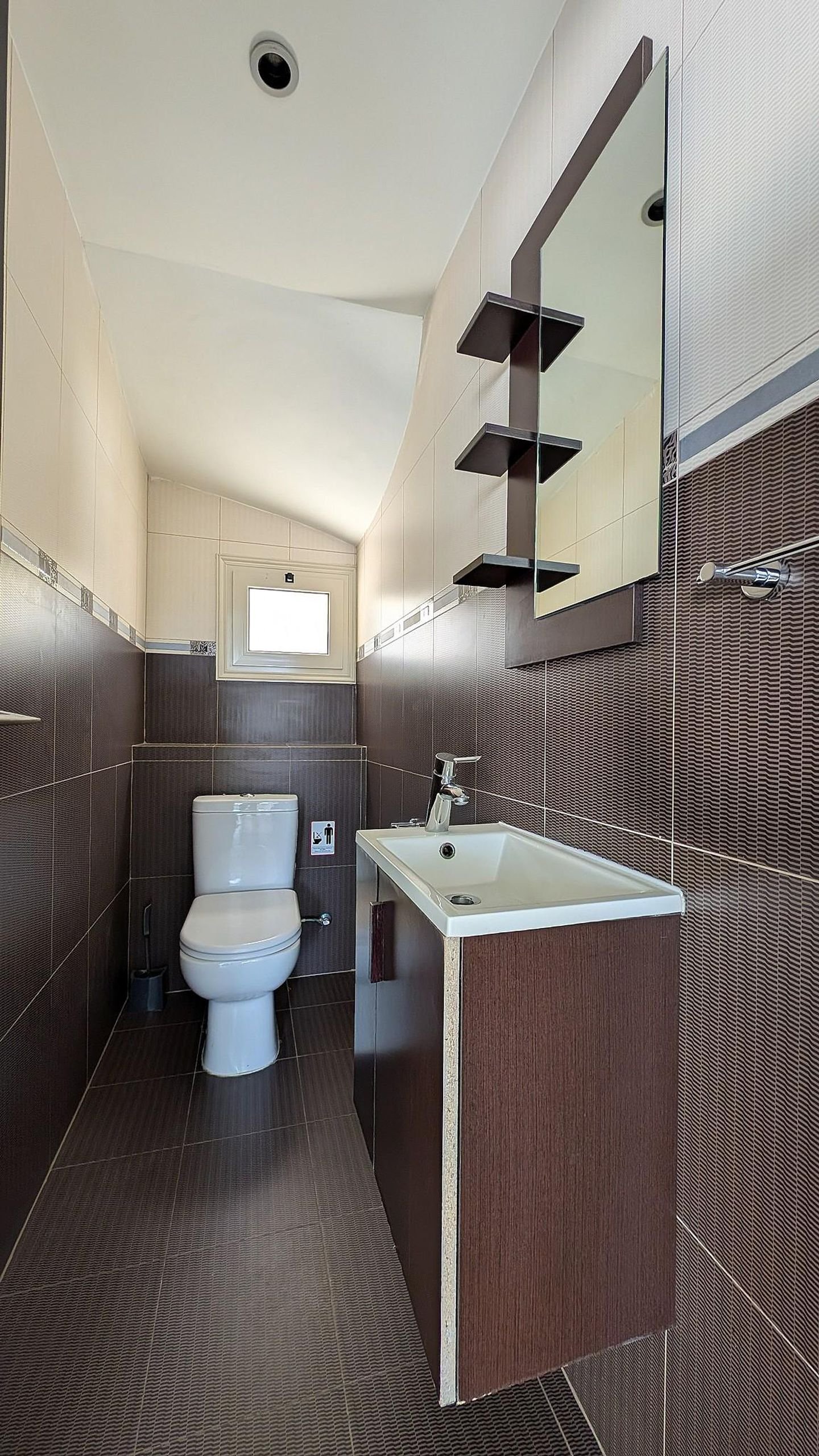 Coastal 3-Bedroom Villa with Private Pool in Paralimni, Famagusta photo 14