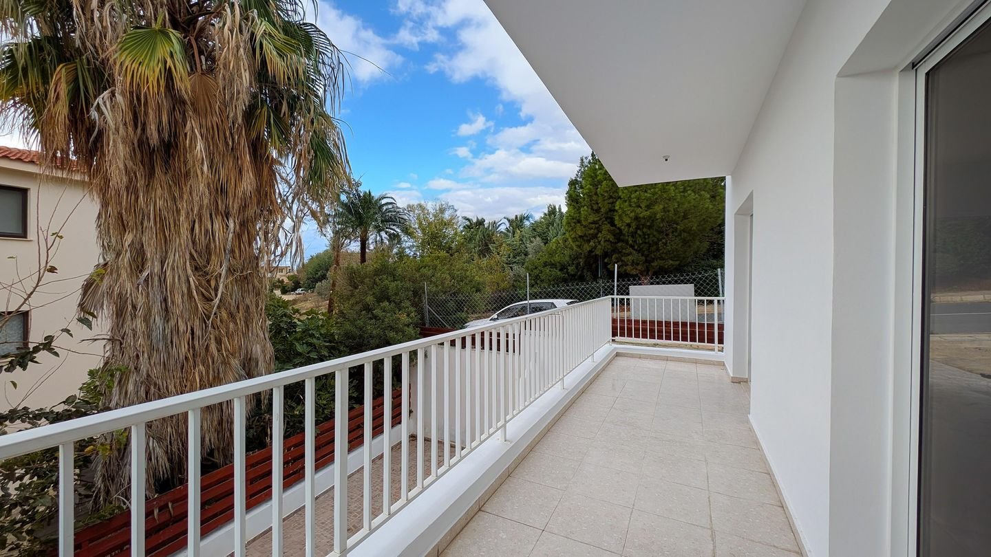 Three-Bedroom, Two Storey Semi-detached House, Tala, Paphos photo 37