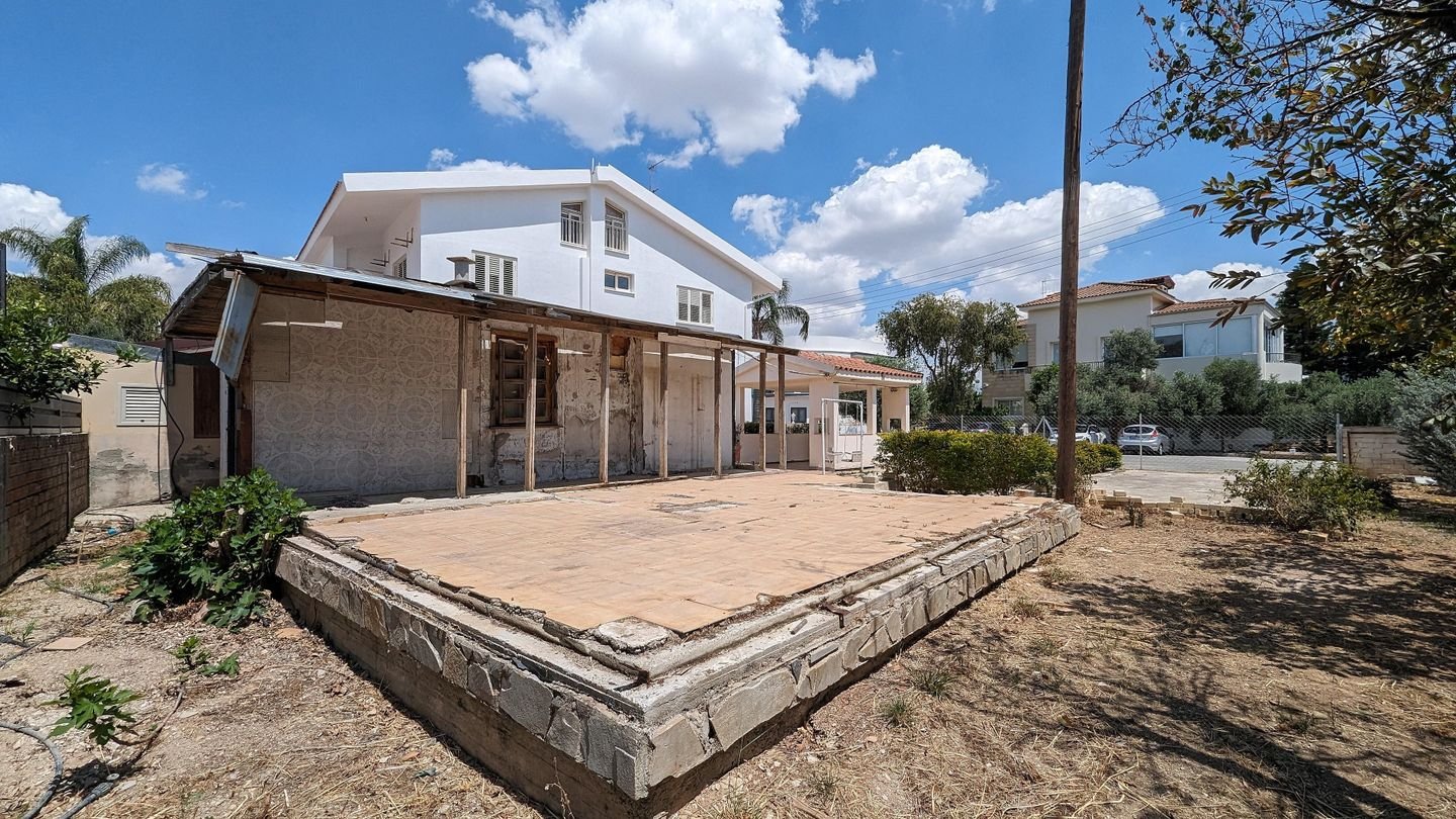 Four bedroom house with attic, in Lakatamia, Nicosia. photo 44