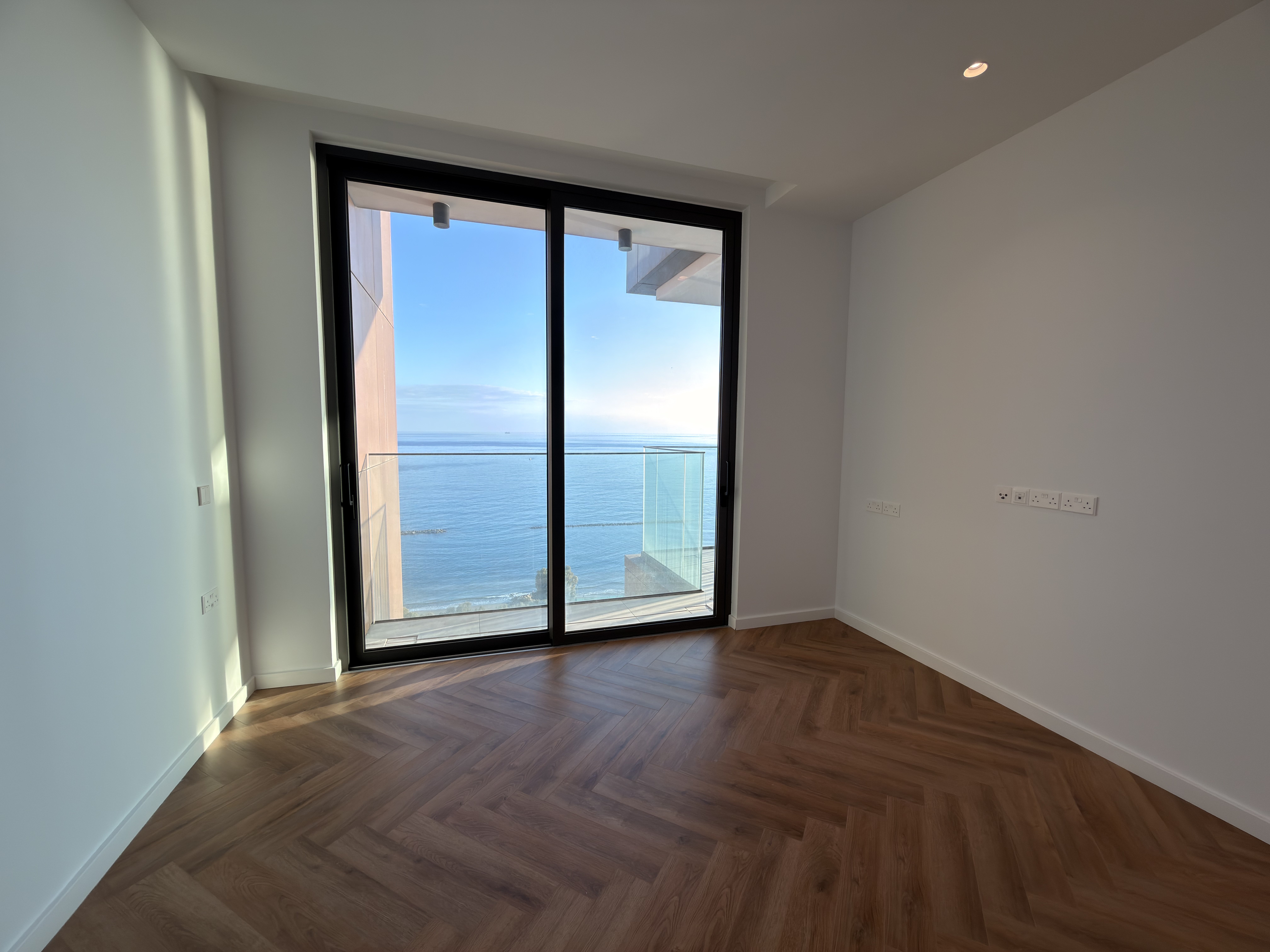 2 BR Apartment in Agios Tychonas, Limassol photo 6