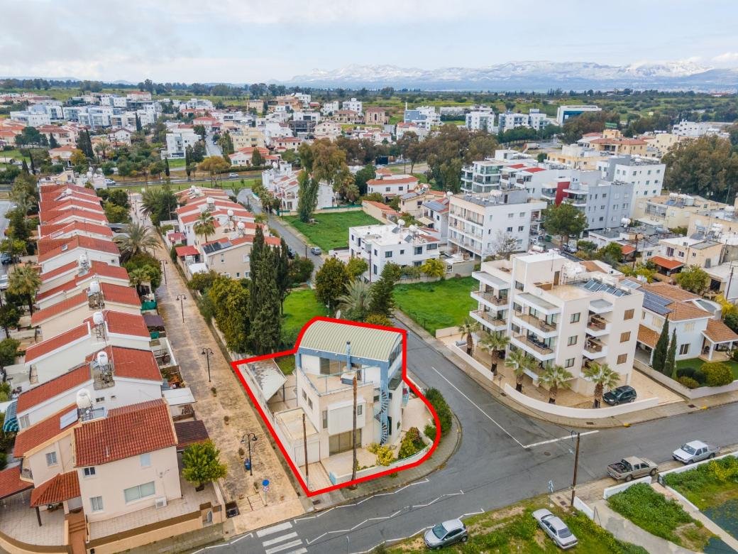 5 bedroom house in Egkomi, Nicosia photo 5