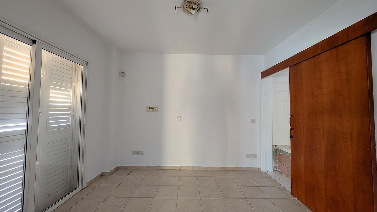 Elegant 4-Bedroom Home with Private Pool in Archangelos/Anthoupoli, Nicosia photo 30