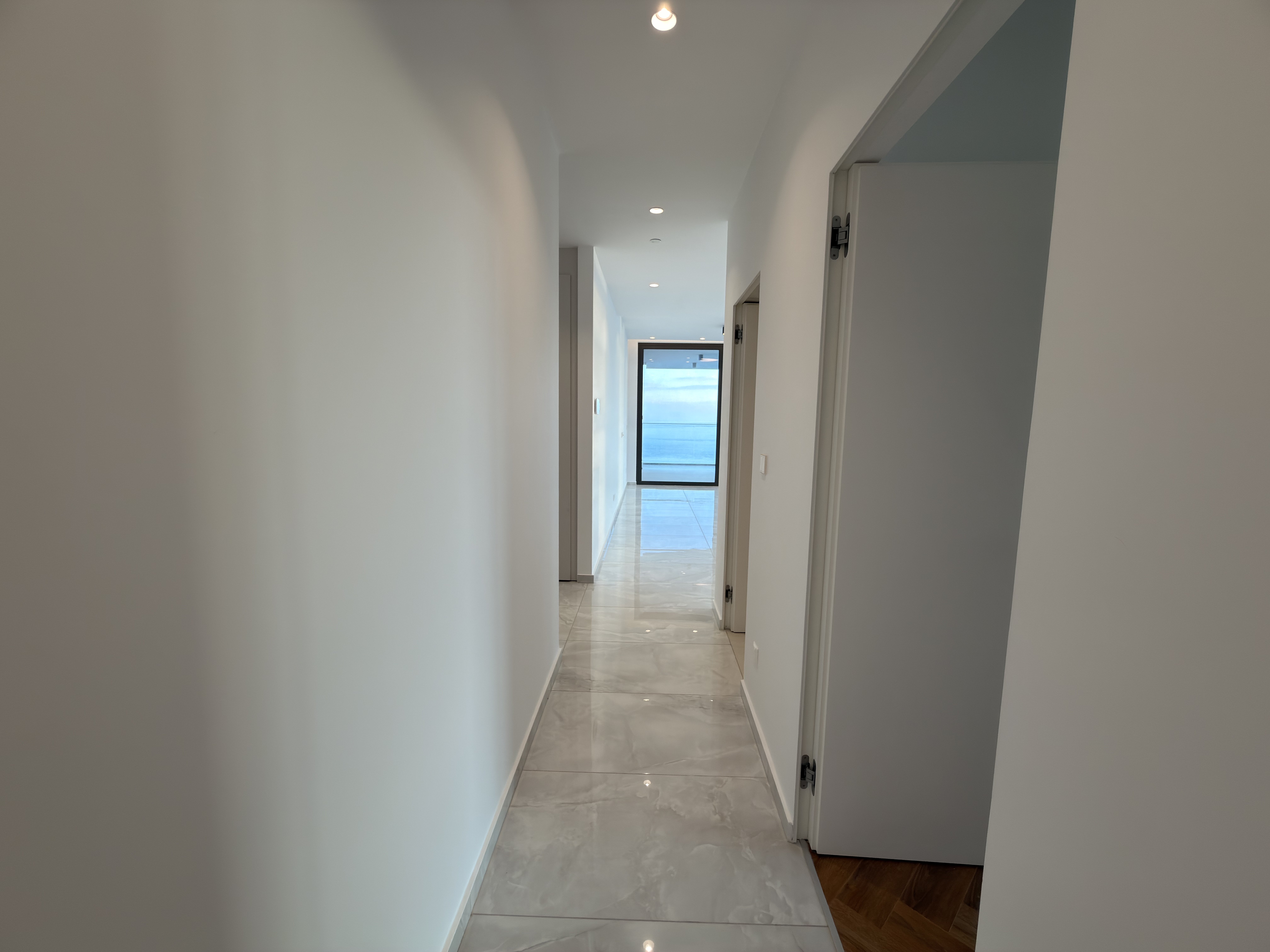 2 BR Apartment in Agios Tychonas, Limassol photo 15