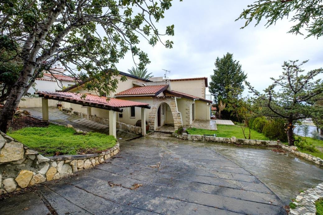 3 bedroom house in Tala, Paphos photo 2