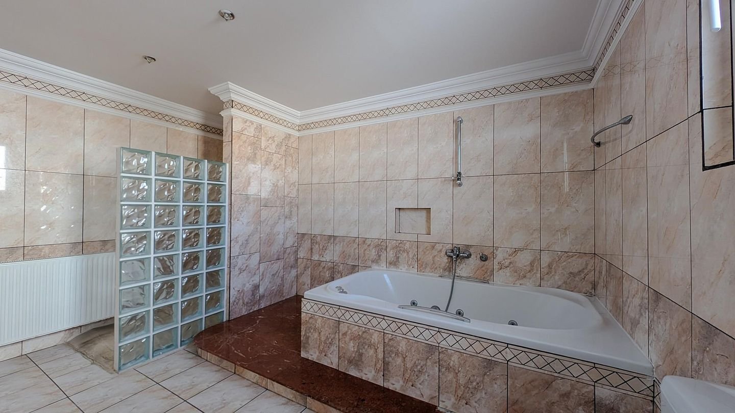 Three storey building in Agios Nikolaos, Larnaca photo 46